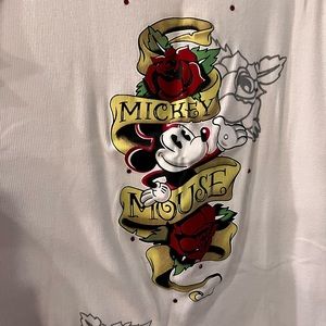 DISNEY White tank WITH Mickey mouse in the front. 3X